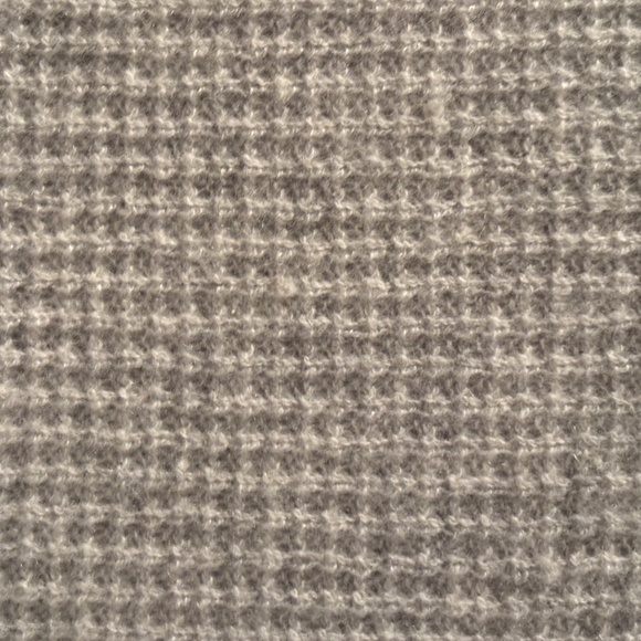 Vineyard Vines Cashmere Sweater - Picture 3 of 5